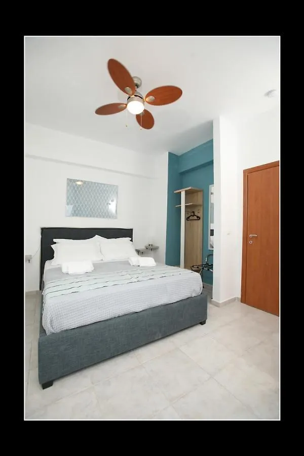 Nyaraló Kryopigi Home 1